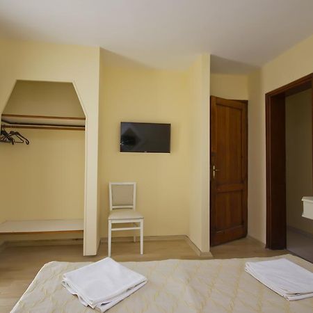 Kos Hotel Bodrum Екстериор снимка