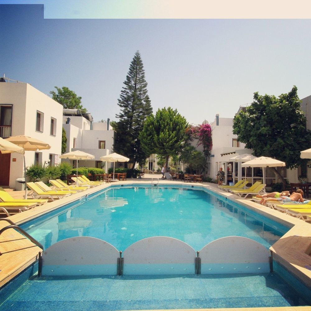 Kos Hotel Bodrum Екстериор снимка