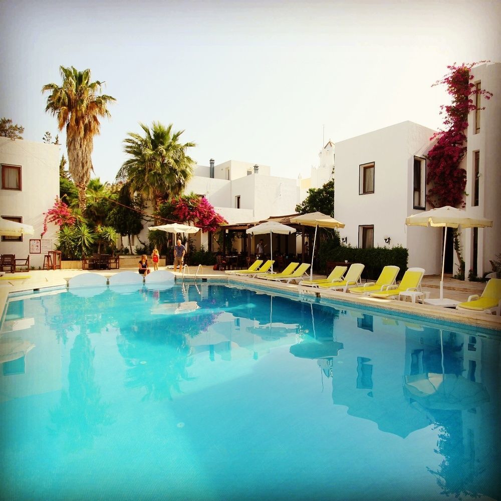 Kos Hotel Bodrum Екстериор снимка