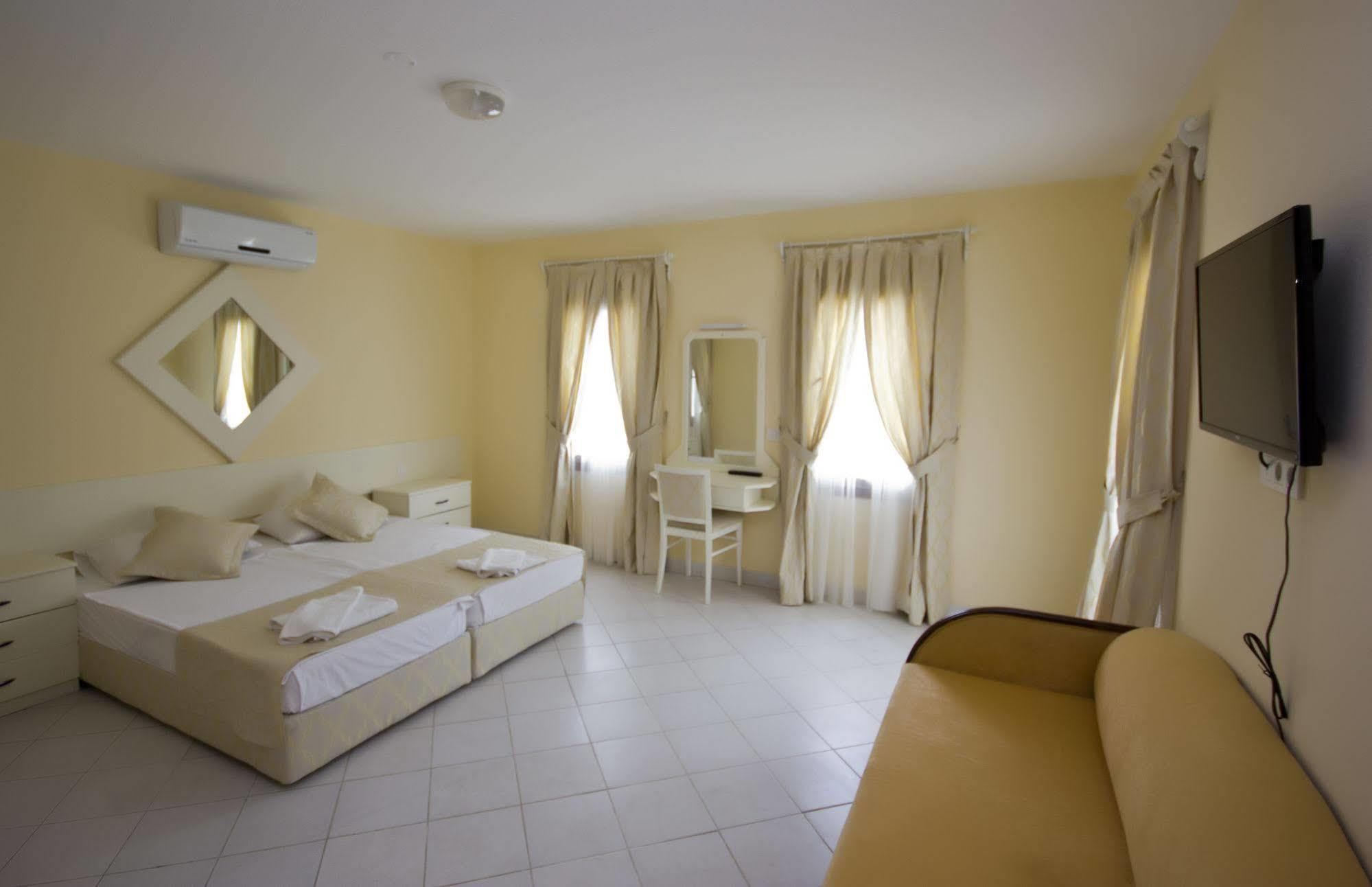 Kos Hotel Bodrum Екстериор снимка