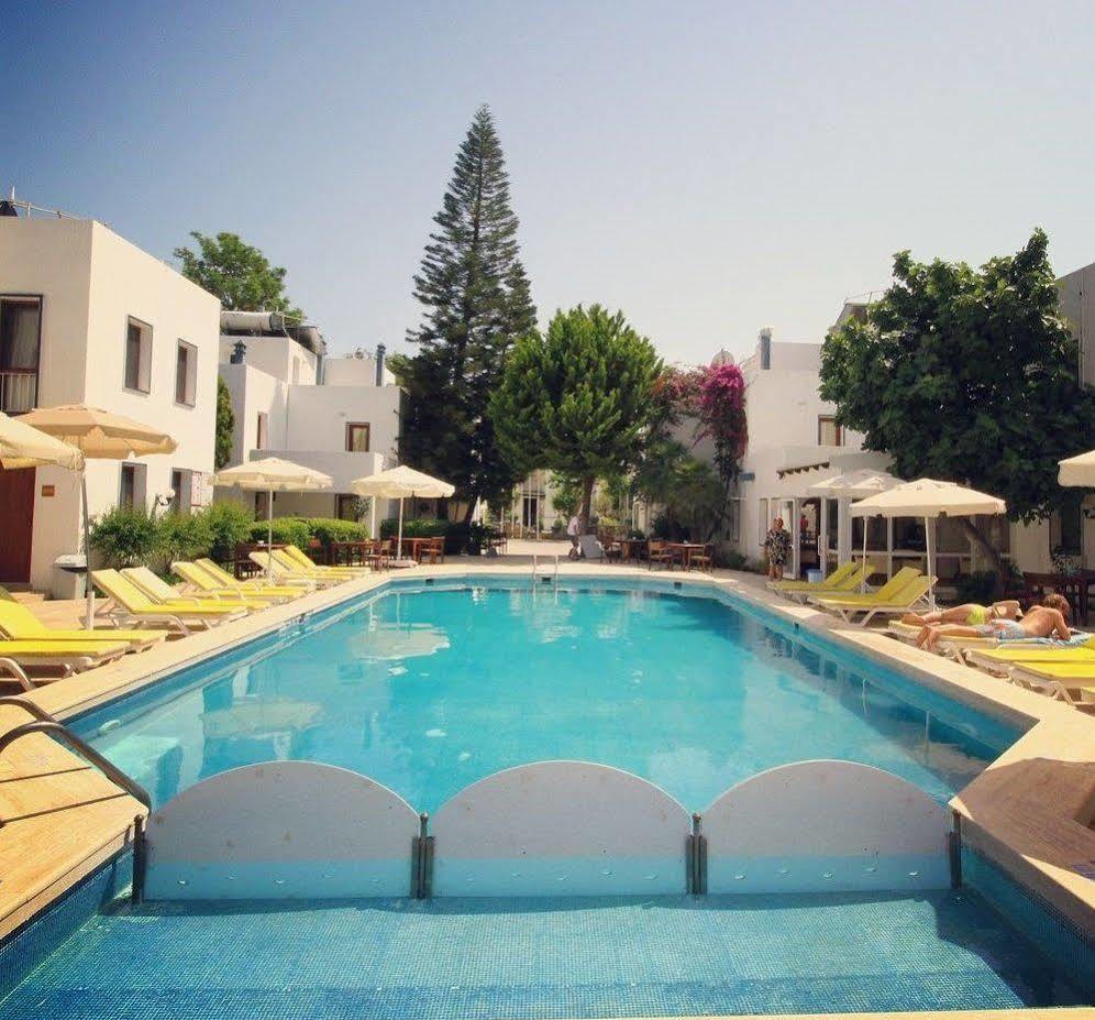 Kos Hotel Bodrum Екстериор снимка